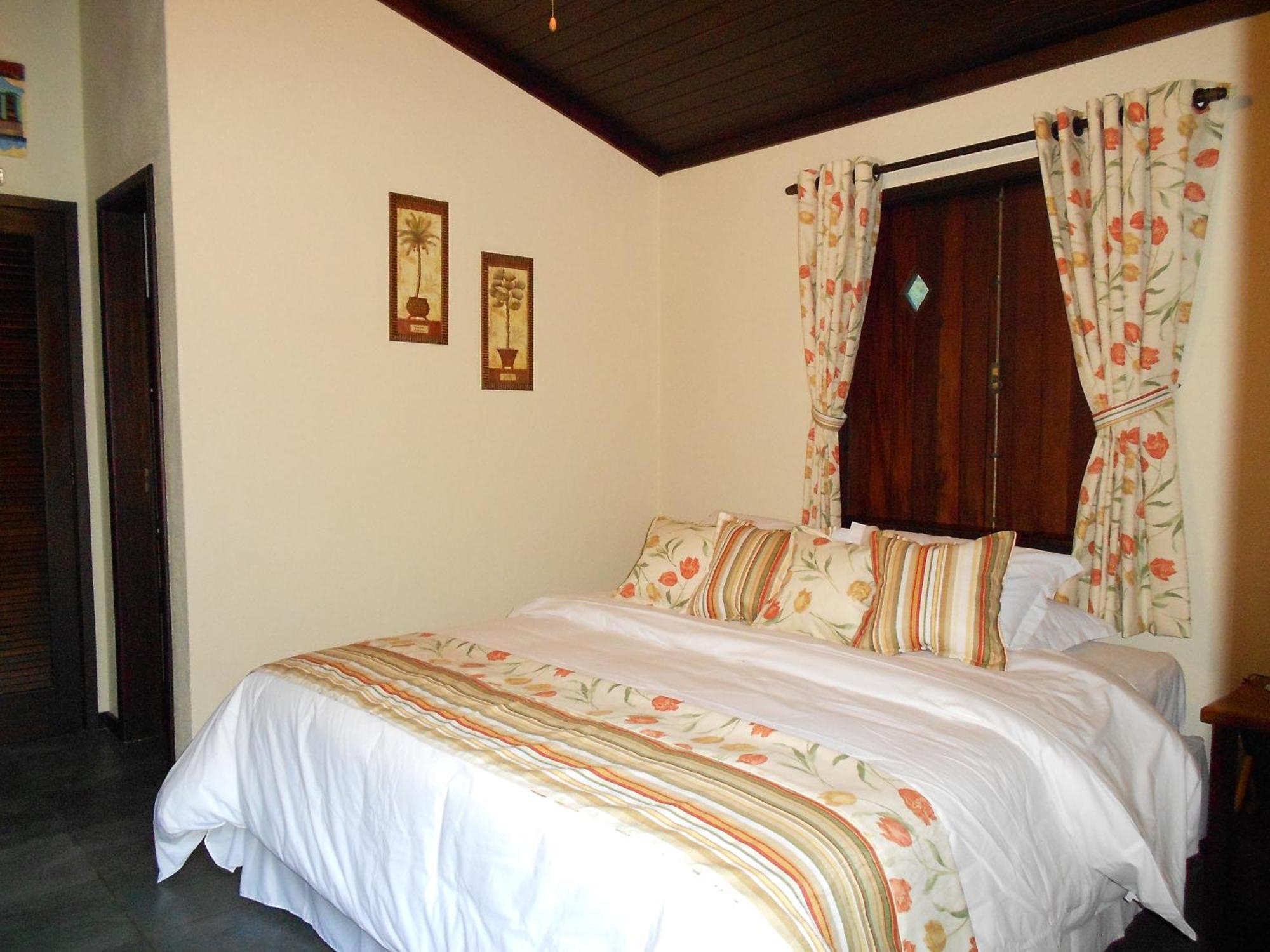 Country Ville Hotel 테레소폴리스 객실 사진