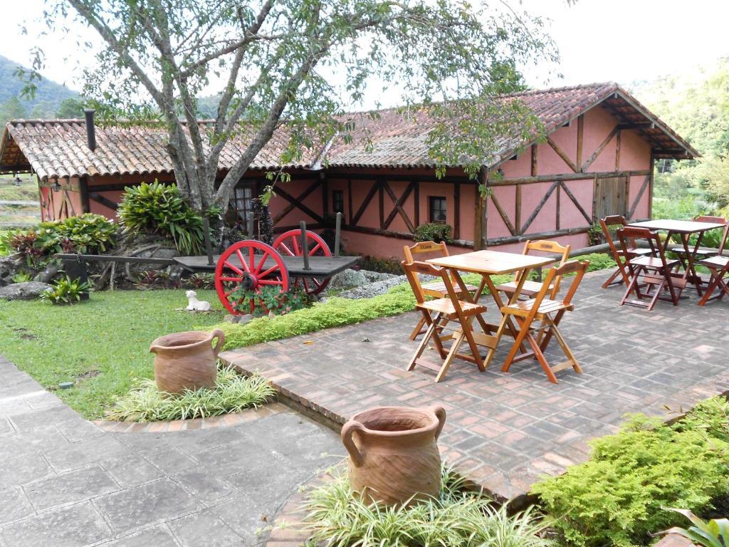 Country Ville Hotel 테레소폴리스 외부 사진